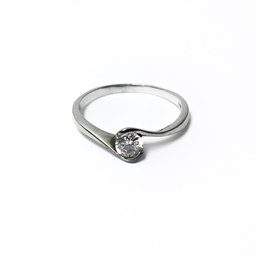 925 Silver Ring with CZ Accent